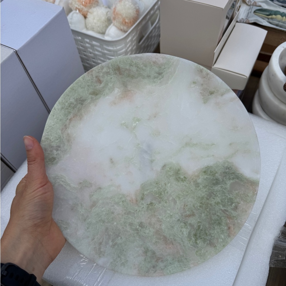 BE HOME LADY ONYX PLATE